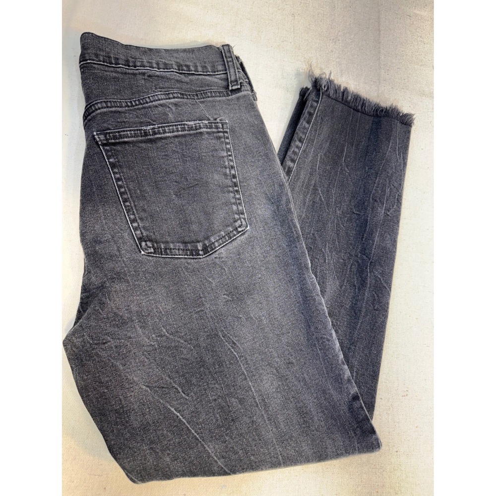 Gap Denim Girlfriend Jeans Faded Black Women's‎ Size 10/30 Regular Mid Rise
